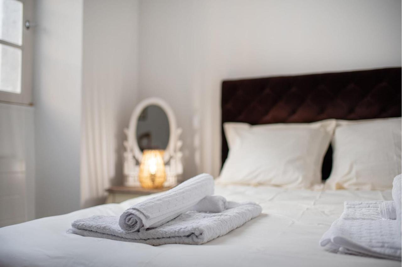 קרקסון Bright Spacious Well-Equipped Apartment מראה חיצוני תמונה